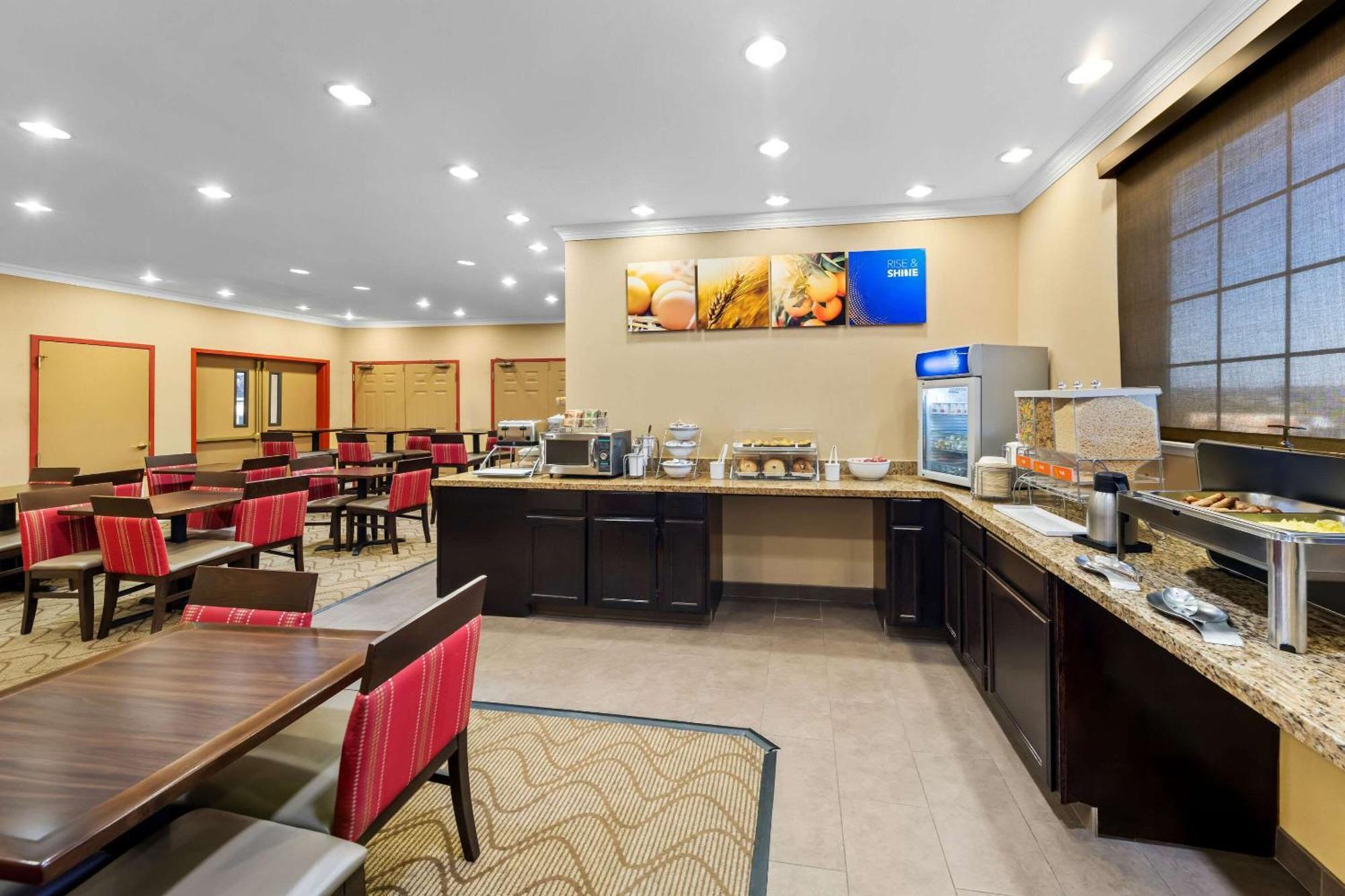 Comfort Suites Roanoke - Fort Worth North Exterior foto